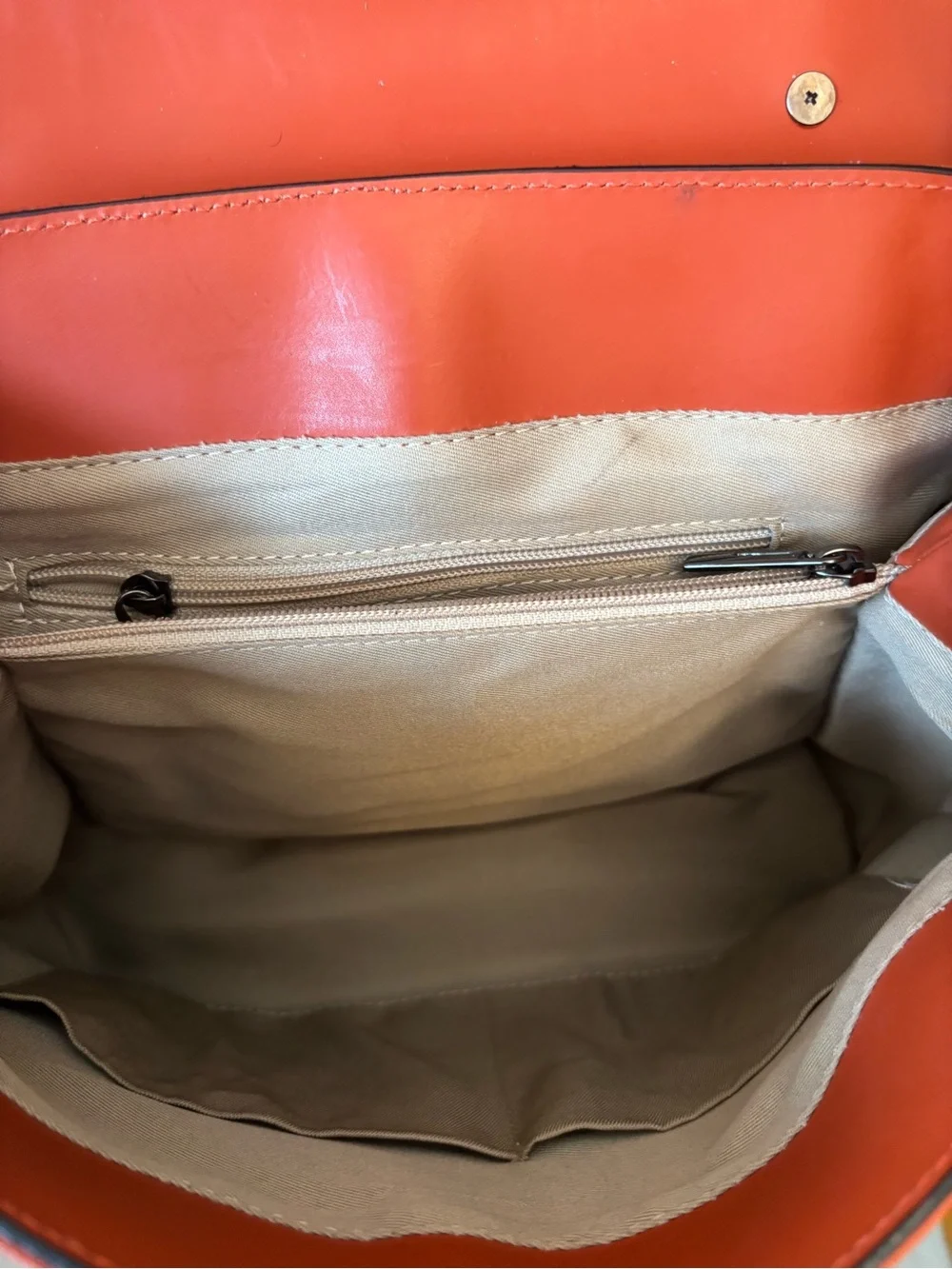 Excellent pre-owned Luna Ferracuti Shoulder Bag in Burnt Orange w/free 🎁